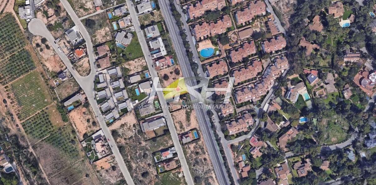 Terreno en venta en Godella, Valencia photo 3