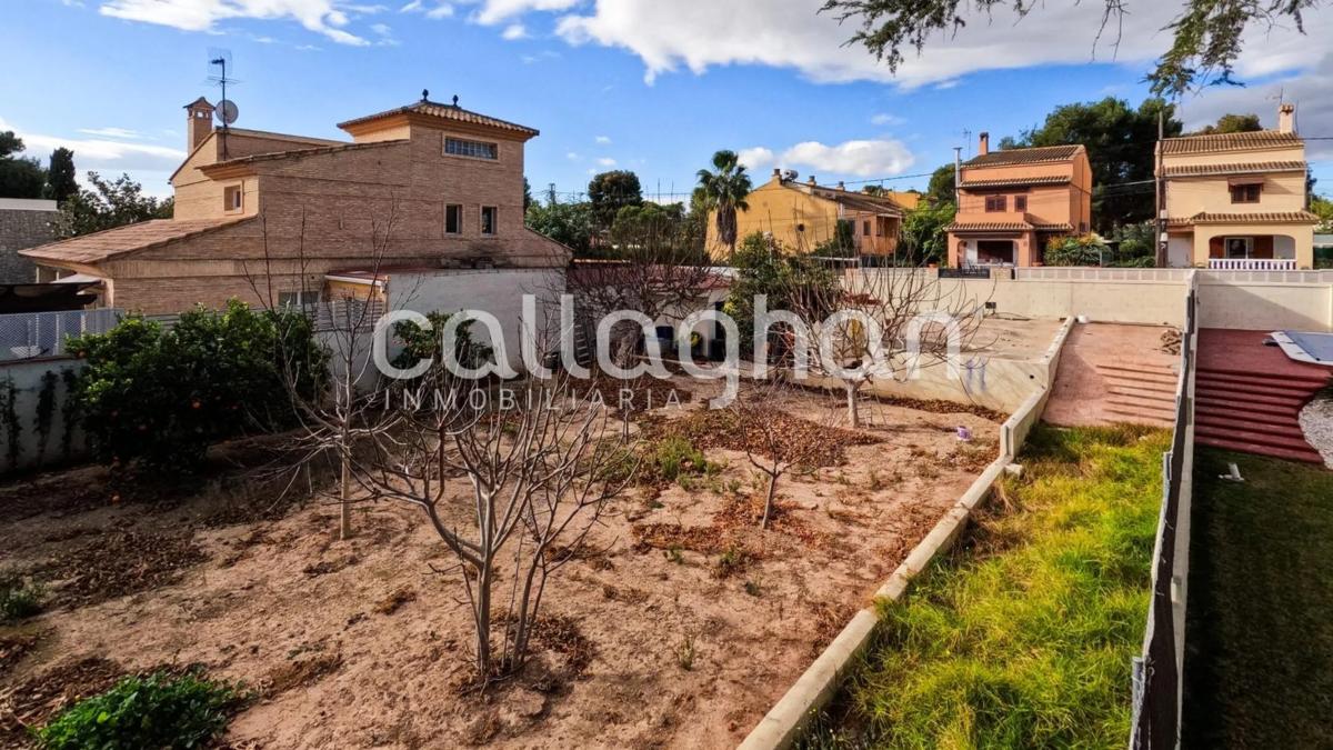 Terreno en venta en Paterna, Valencia photo 5