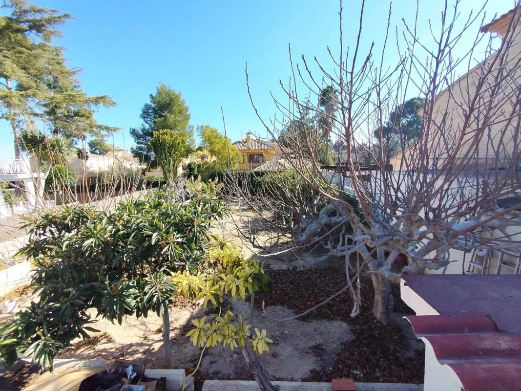 Terreno en venta en Paterna, Valencia photo 4