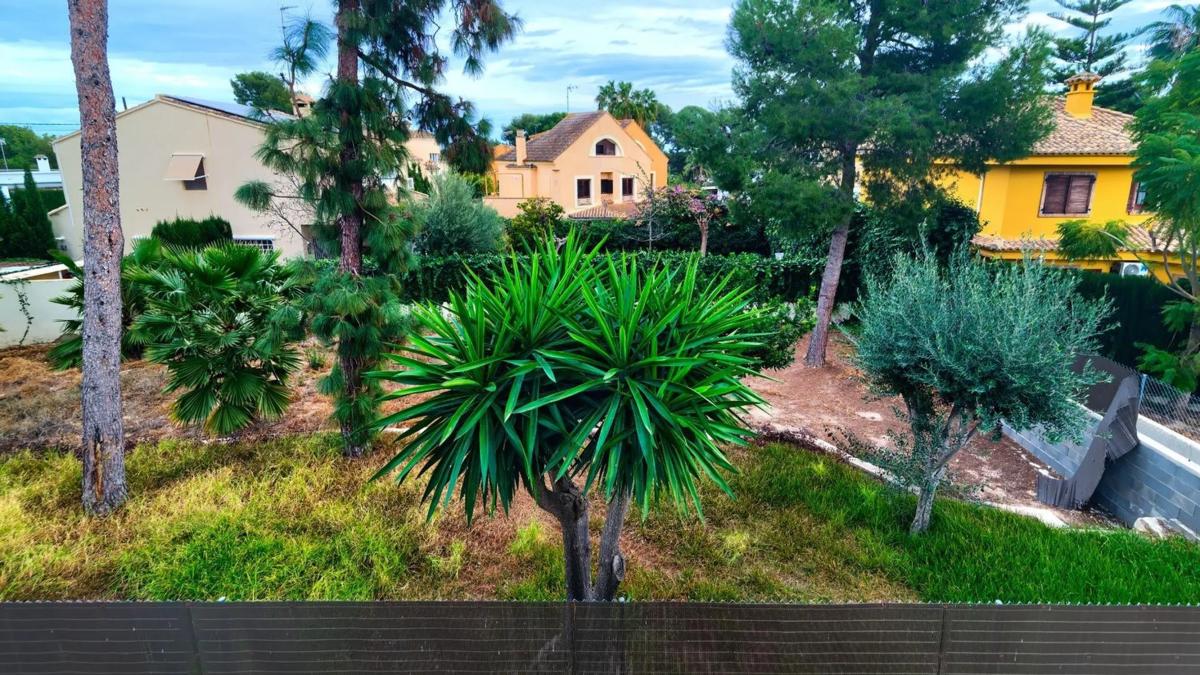 Terreno en venta en Paterna, Valencia photo 4