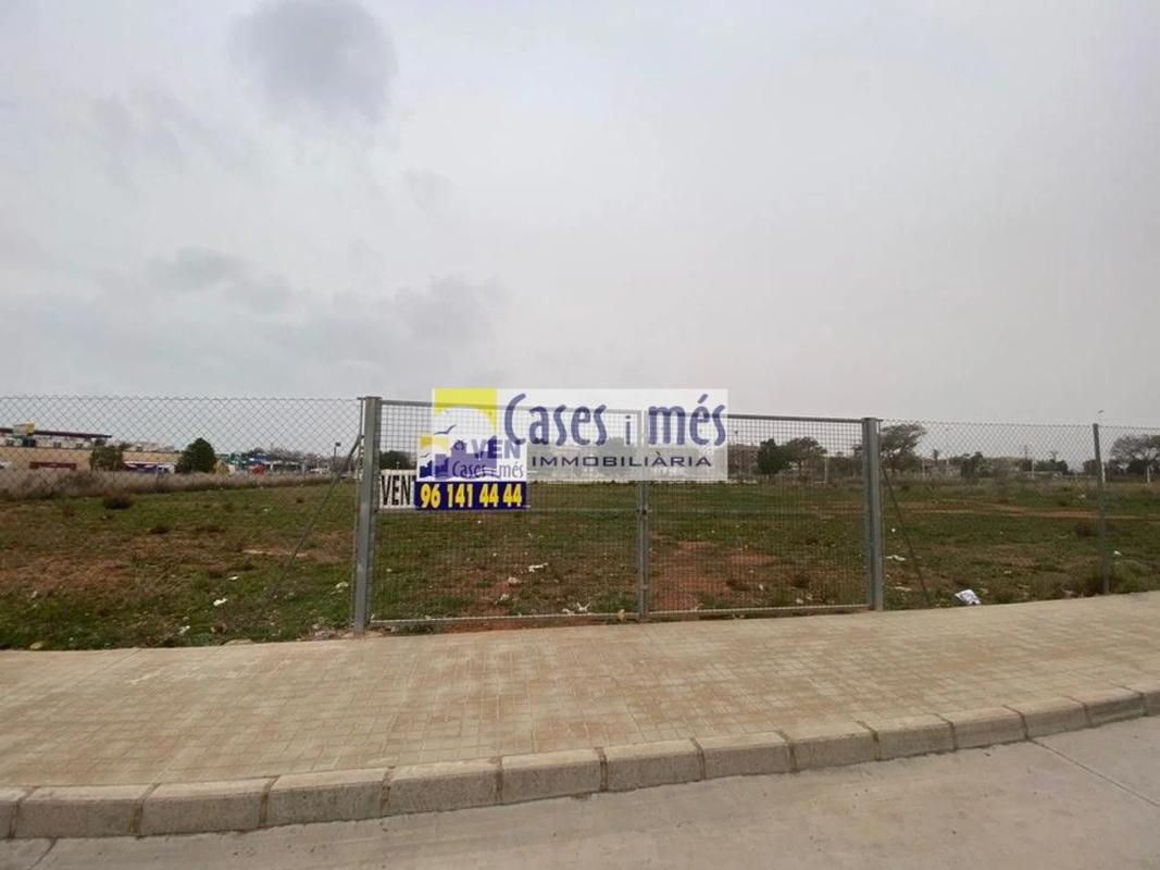 Terreno en venta en Puçol, Valencia photo 1