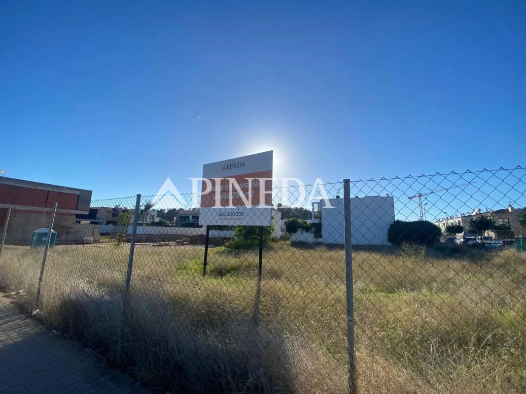 Terreno en venta en Puig, Valencia photo 2