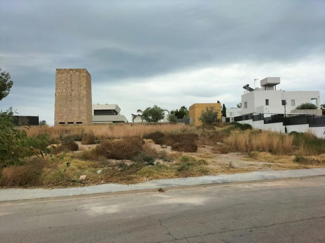 Terreno en venta en Godella, Valencia photo 3