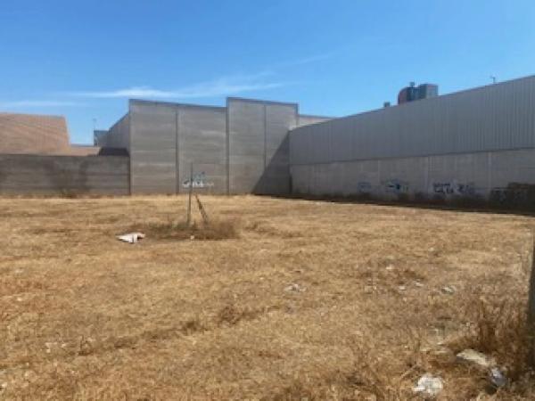 Terreno en calle Joanot Martorell, 13 photo 4