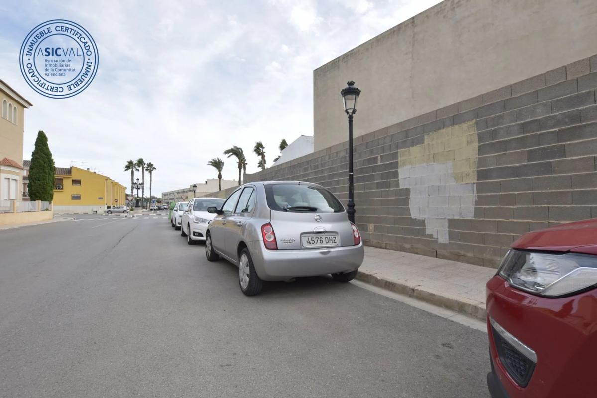 Terreno en venta en Rafelbunyol, Valencia photo 2