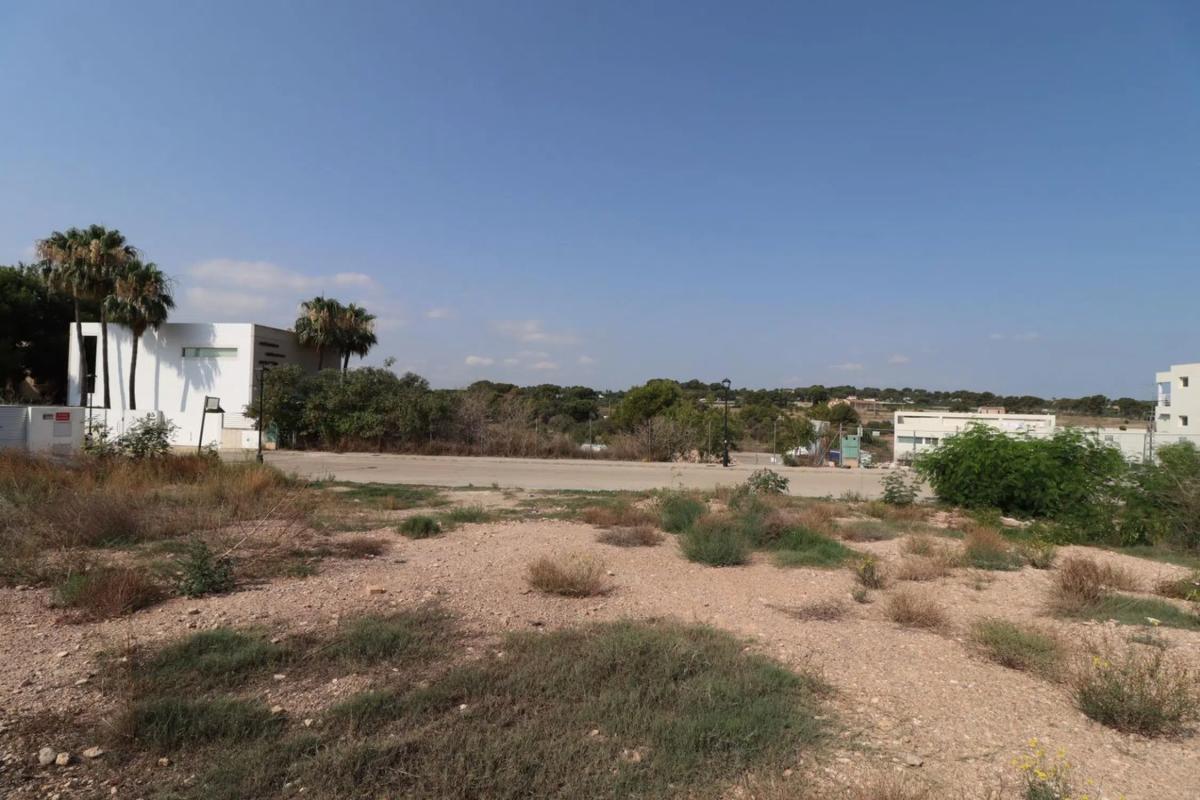 Terreno en venta en Godella, Valencia photo 3