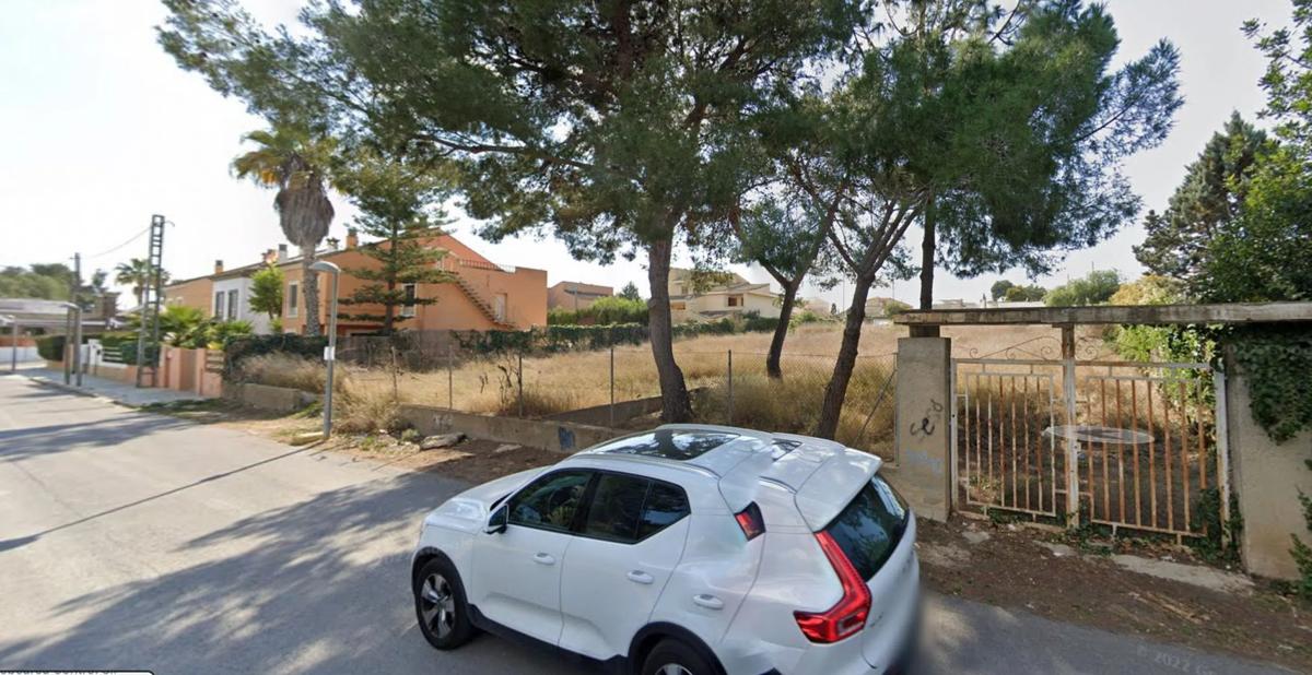 Terreno en venta en Paterna, Valencia photo 3