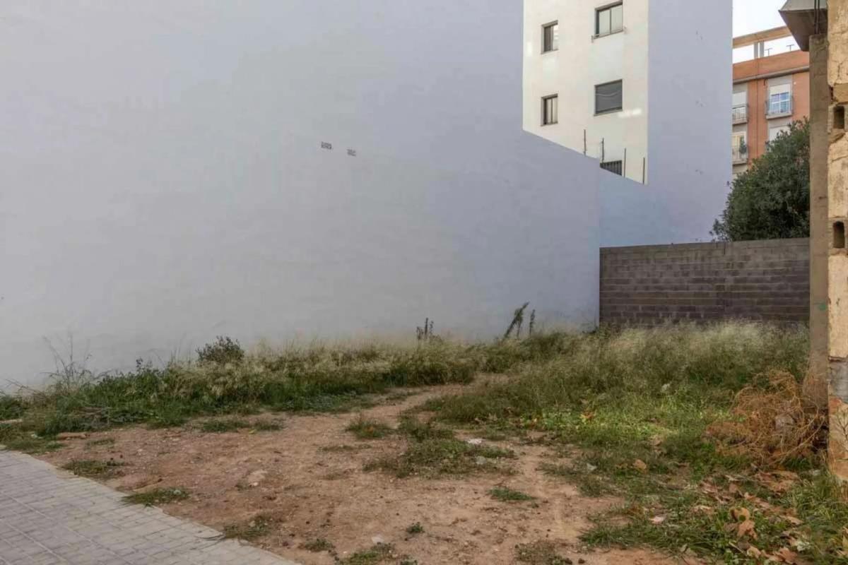 Участок земли на продажу в Мелиана, Валенсия photo 3