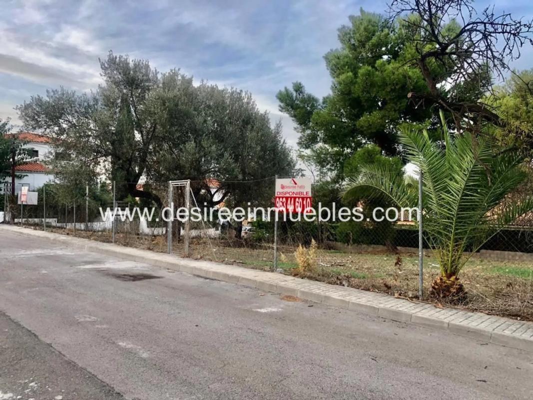 Terreno en venta en Godella, Valencia photo 2