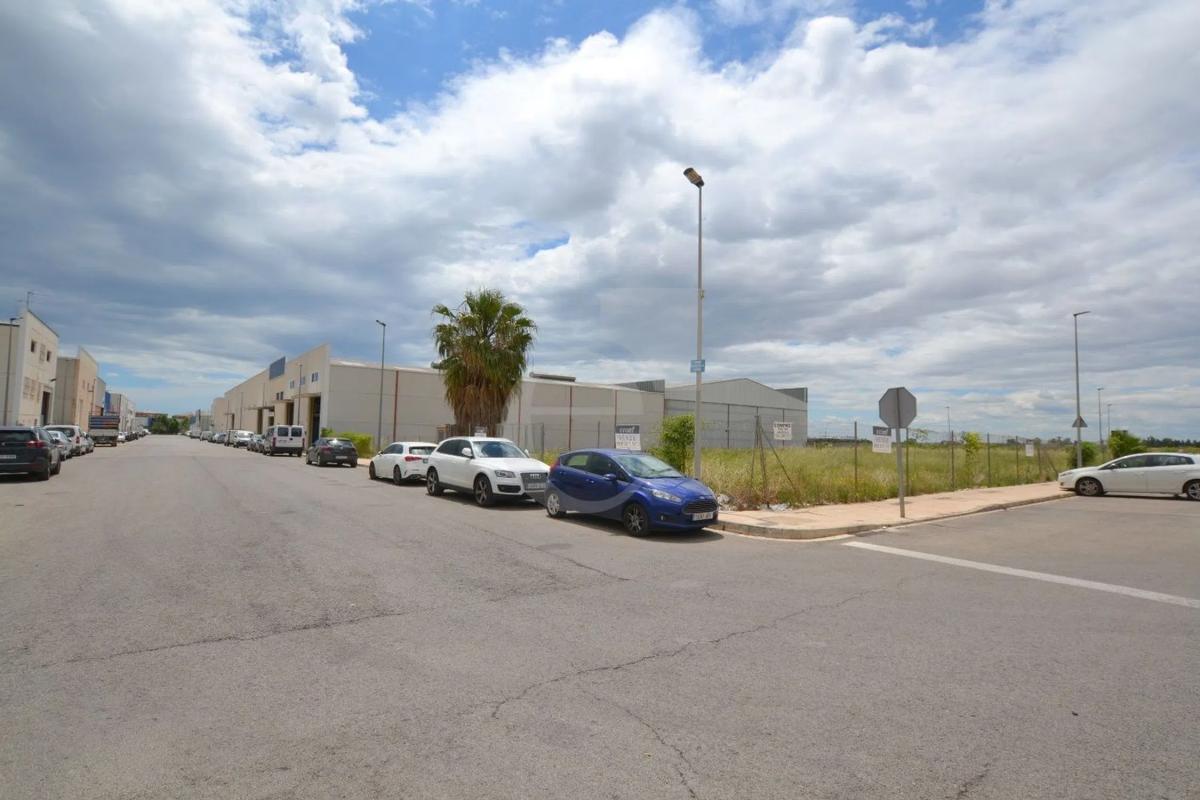 Terreno en venta en Rafelbunyol, Valencia photo 3