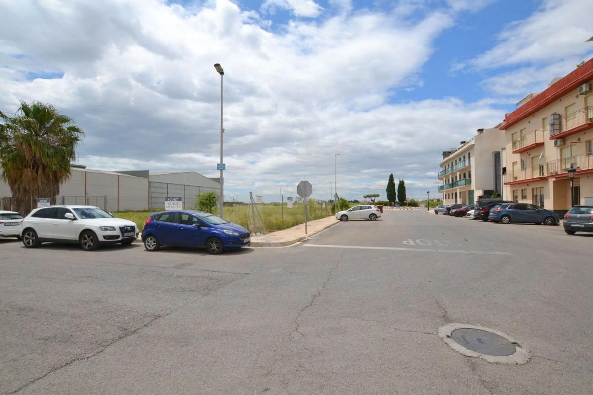 Terreno en venta en Rafelbunyol, Valencia photo 4
