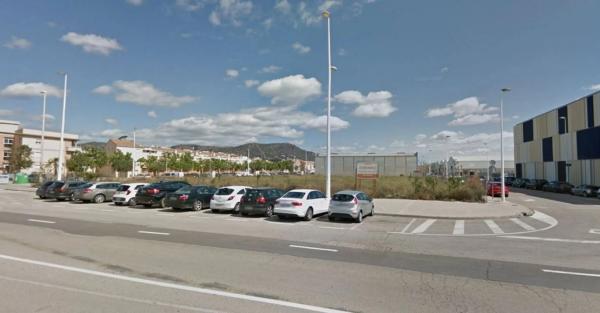 Terreno en calle Bancalets thumbnail 1
