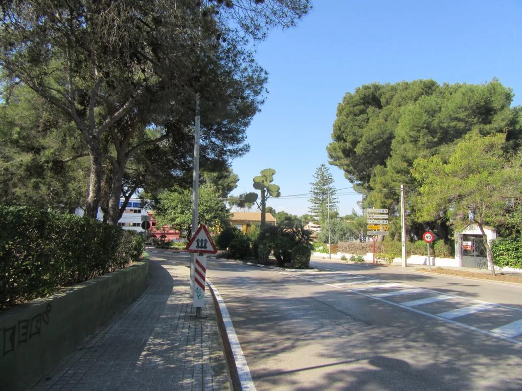 Terreno en venta en Paterna, Valencia photo 2