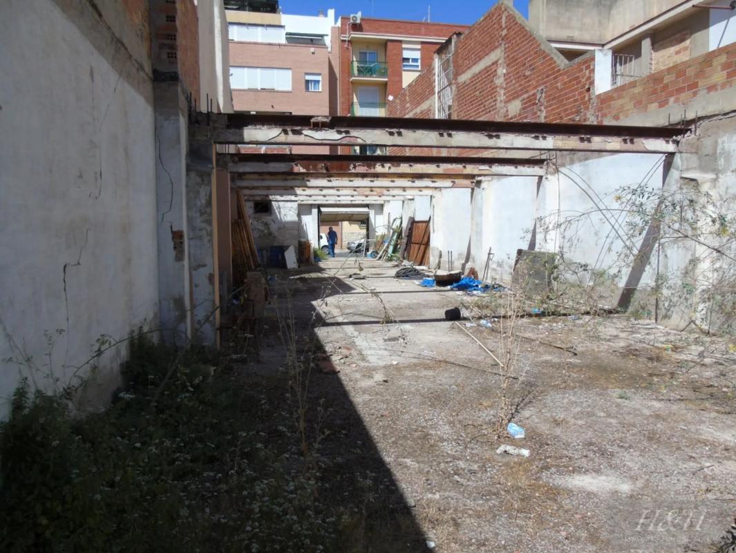 Terreno en venta en Burjassot, Valencia photo 5