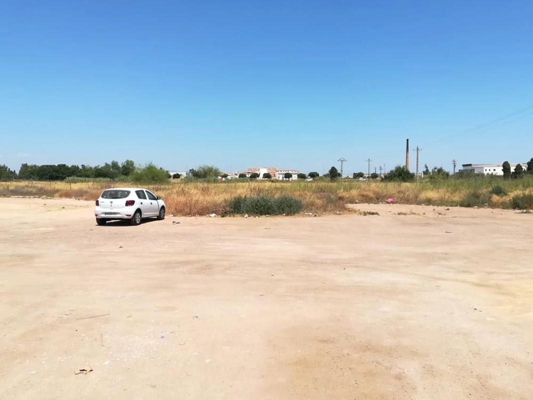 Terreno en venta en Aldaia, Valencia photo 3