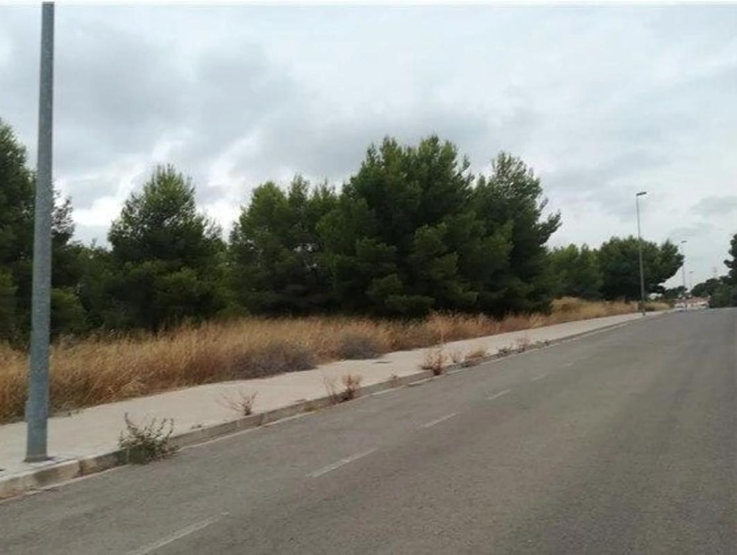 Properties for sale and rent in Spain photo 1