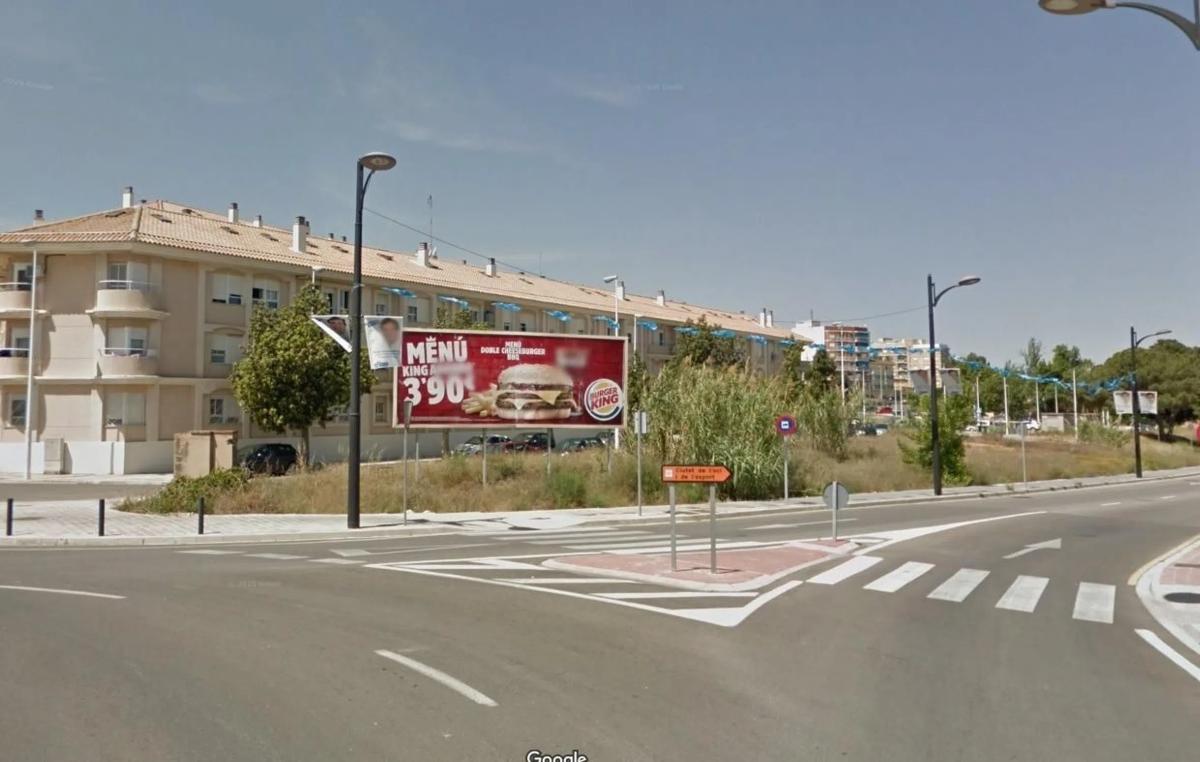 Terreno en venta en Manises, Valencia photo 4