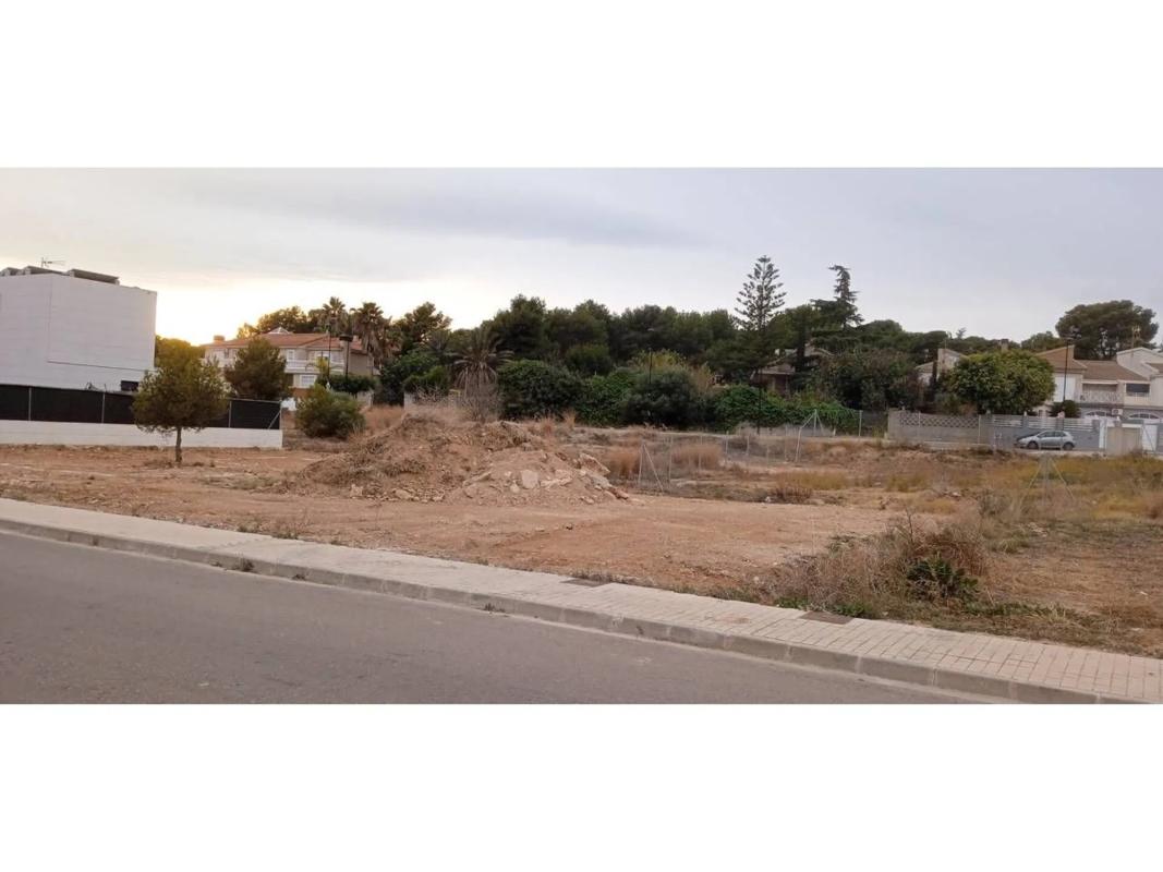 Properties for sale and rent in Spain photo 4