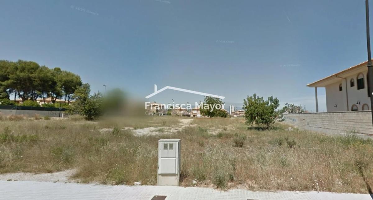 Properties for sale and rent in Spain photo 5