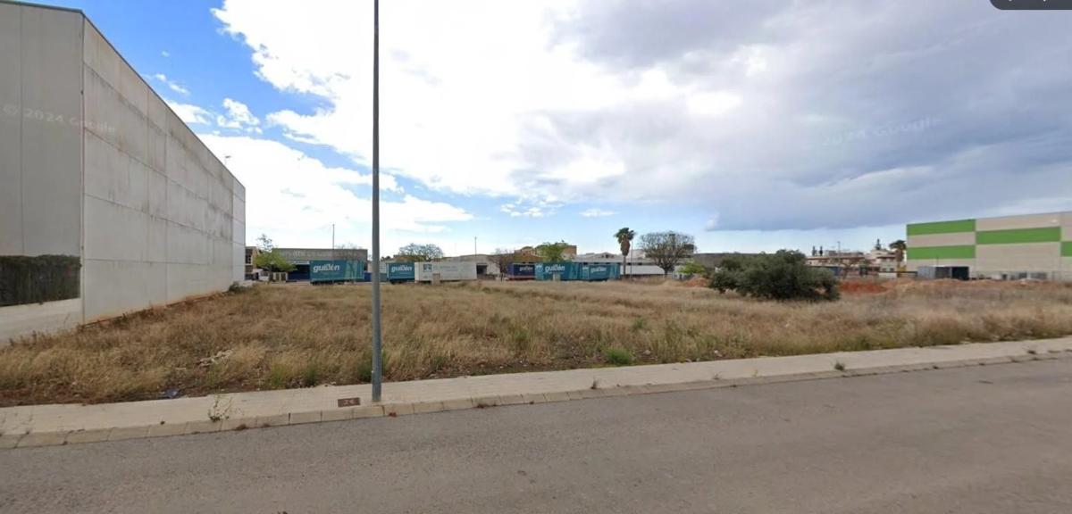 Terreno en venta en Xirivella, Valencia photo 3