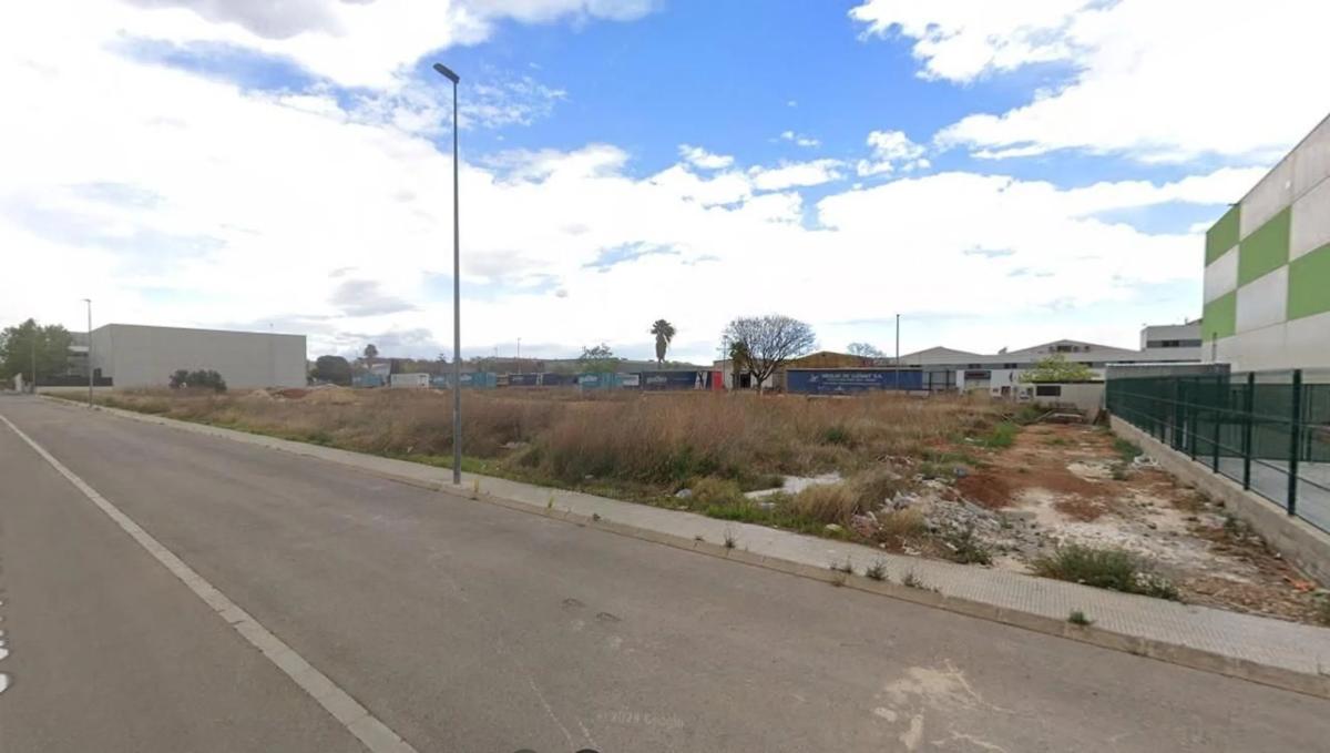 Terreno en venta en Xirivella, Valencia photo 4