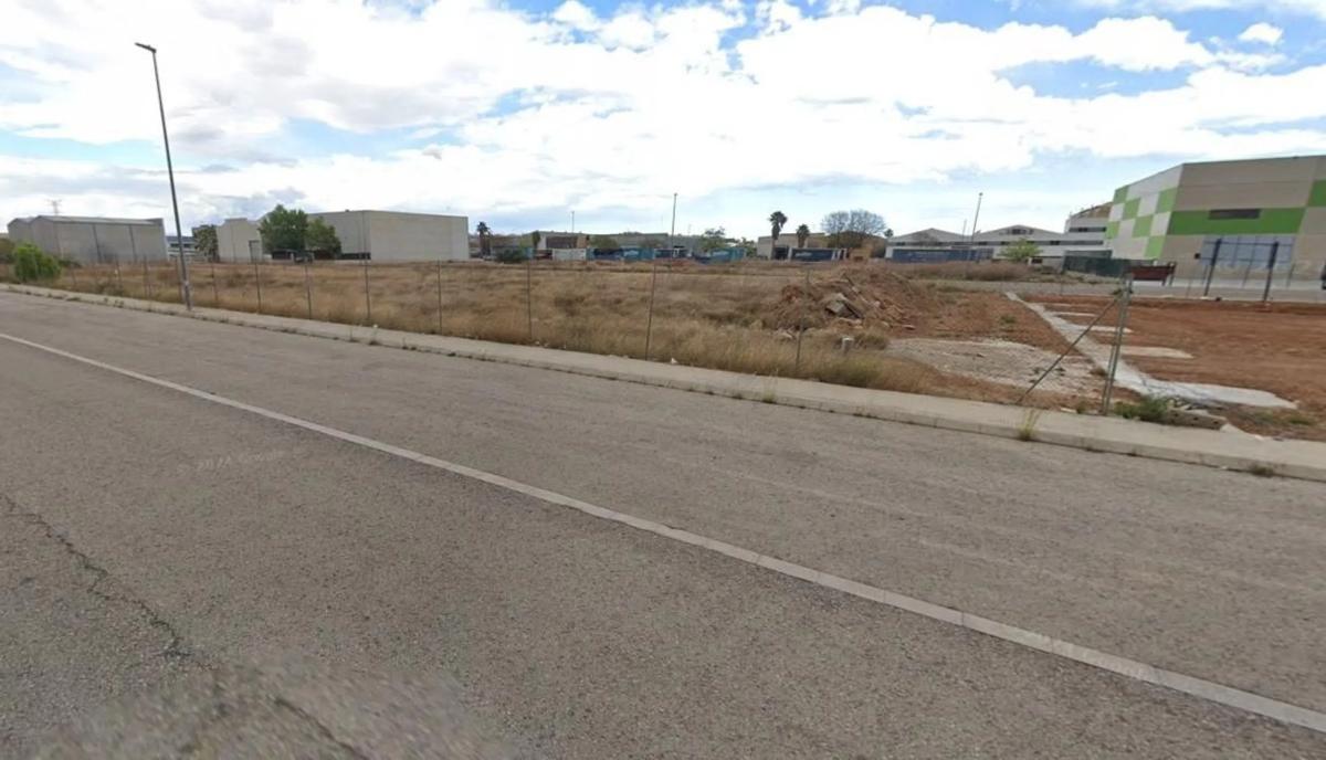 Terreno en venta en Xirivella, Valencia photo 5