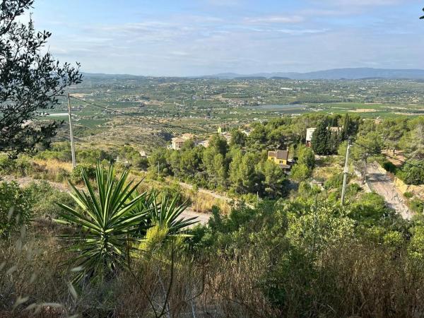 Terreno en Barrio Cumbres de Calicanto photo 1