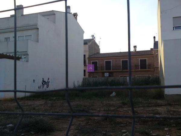 Terreno en calle Barri dels Tranviers thumbnail 1