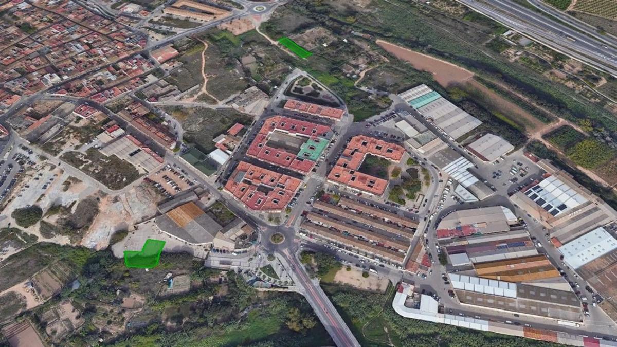 Land for sale in Manises, Valencia photo 1