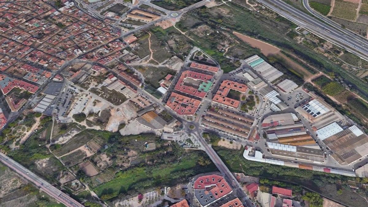 Land for sale in Manises, Valencia photo 3