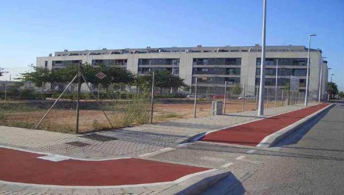 Terreno en venta en Paiporta, Valencia photo 1