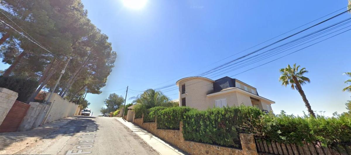 Properties for sale and rent in Spain photo 1
