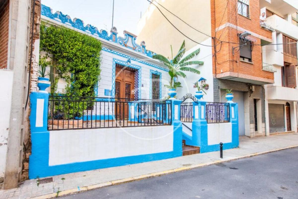 Land for sale in Xirivella, Valencia photo 3