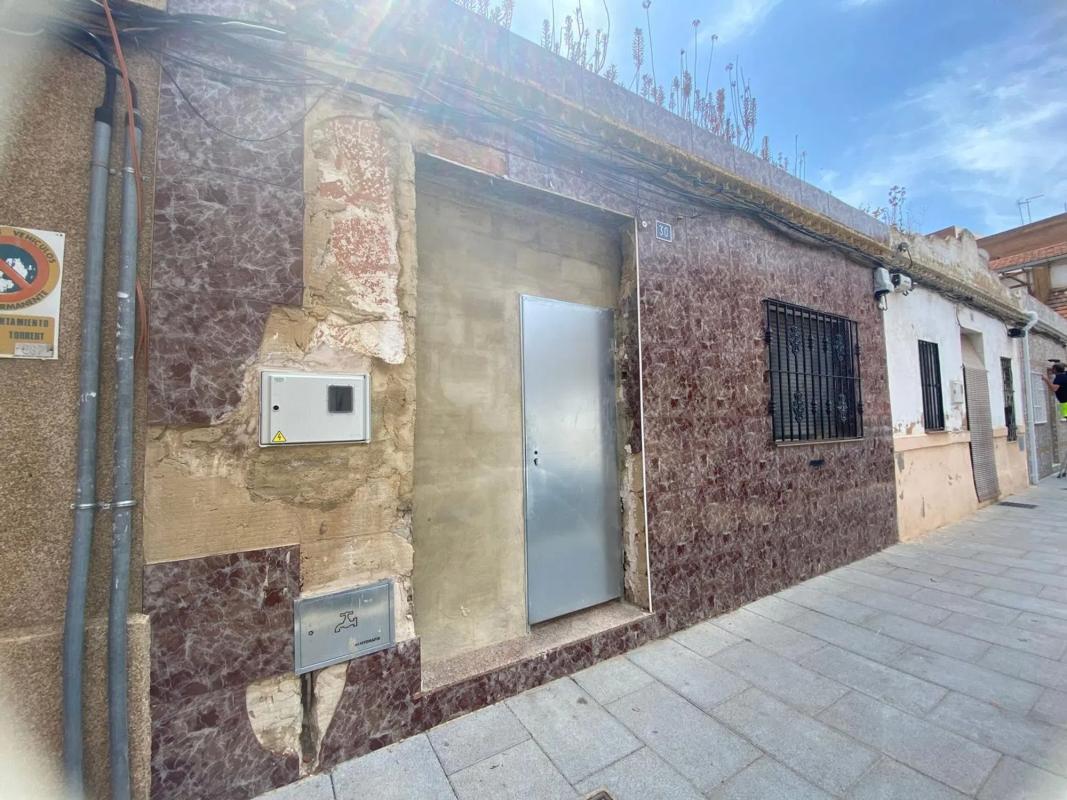 Properties for sale and rent in Spain photo 3