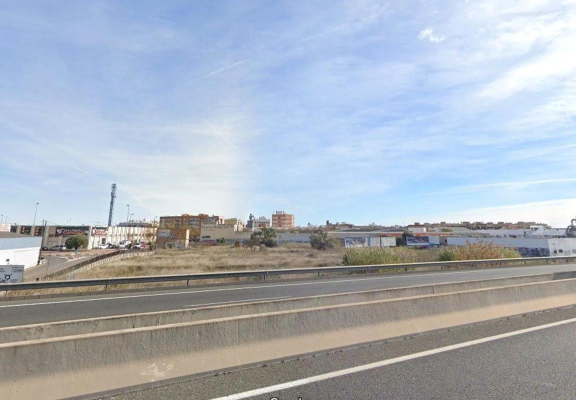 Terreno en venta en Albal, Valencia photo 2