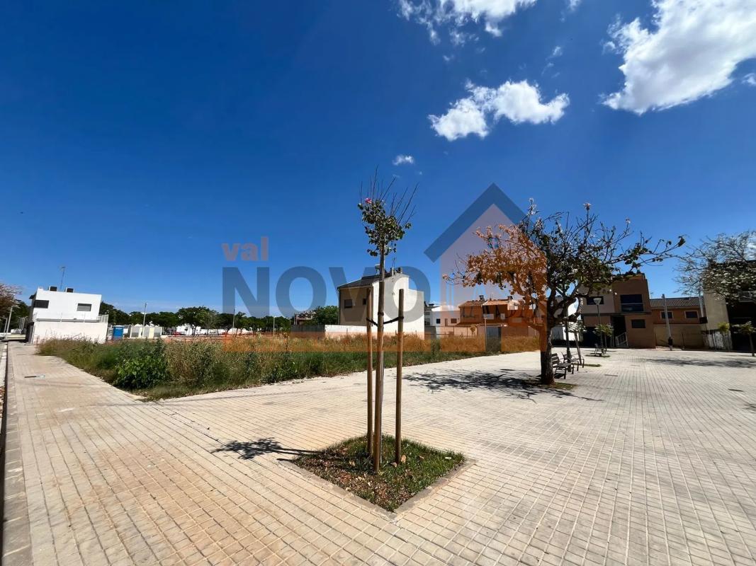 Terreno en venta en Silla, Valencia photo 3