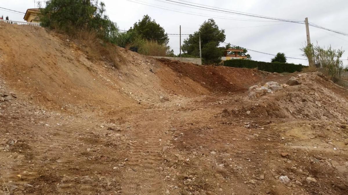 Properties for sale and rent in Spain photo 3