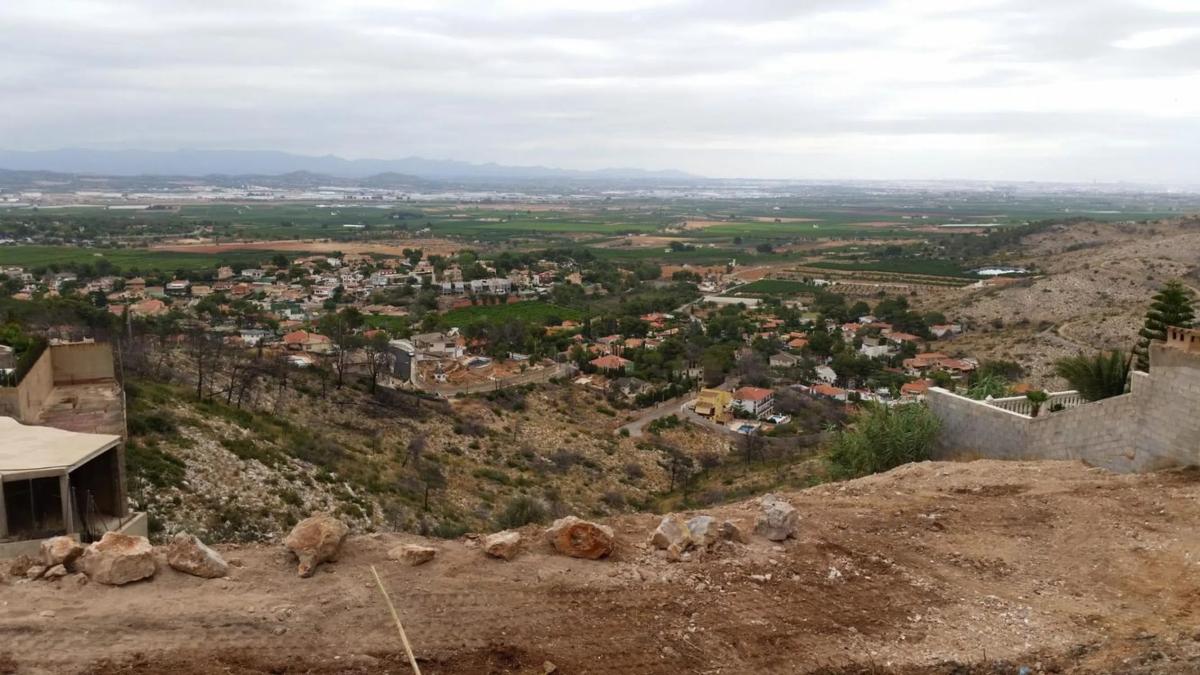 Properties for sale and rent in Spain photo 4