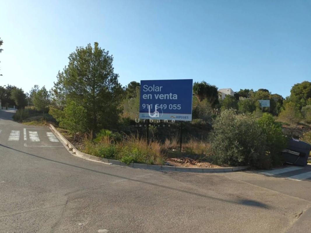 Properties for sale and rent in Spain photo 4