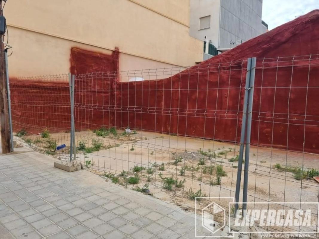Land for sale in Xirivella, Valencia photo 1