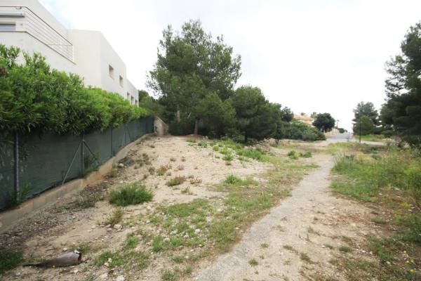 Terreno en Barrio Santa Apolonia thumbnail 2
