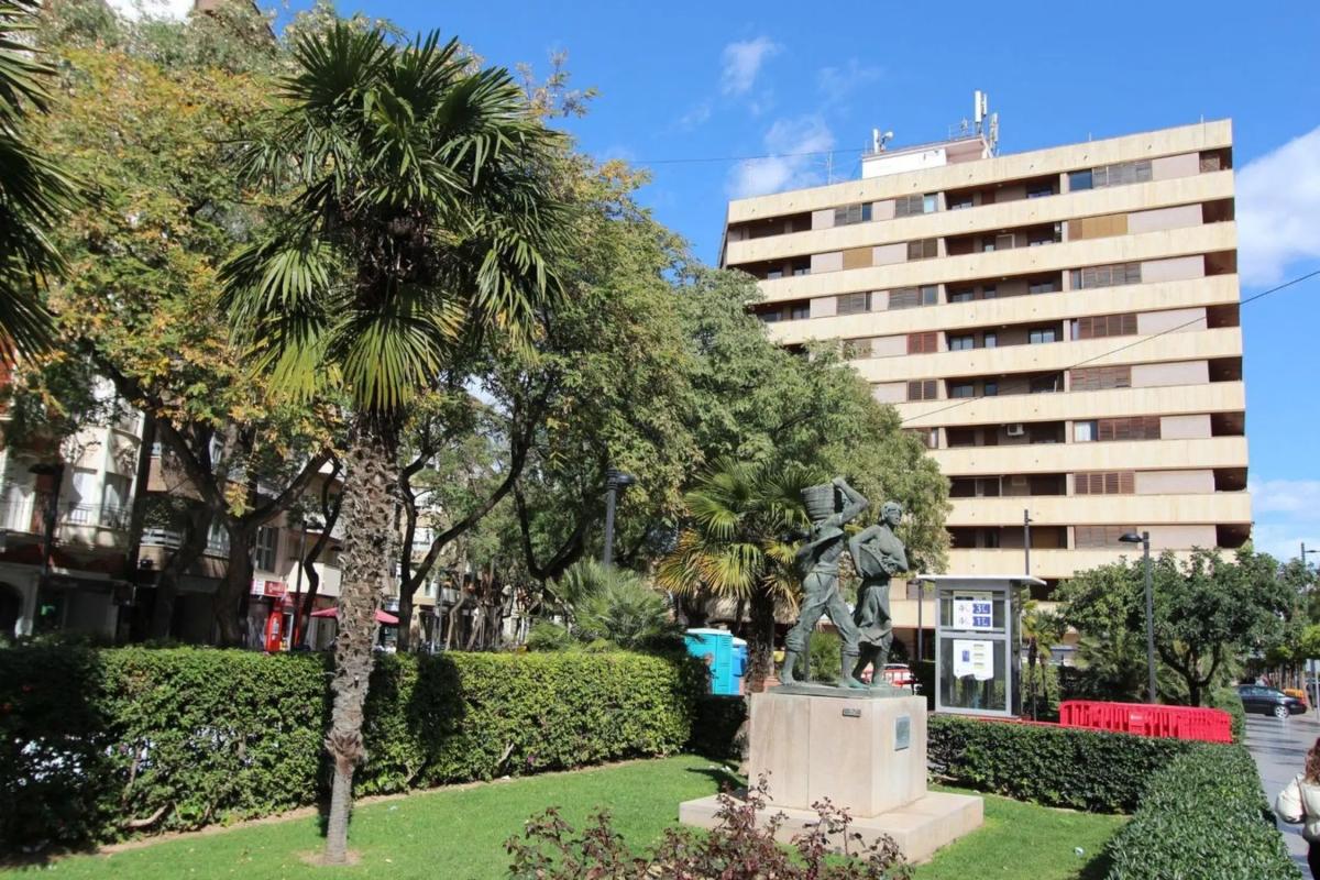 Properties for sale and rent in Spain photo 5