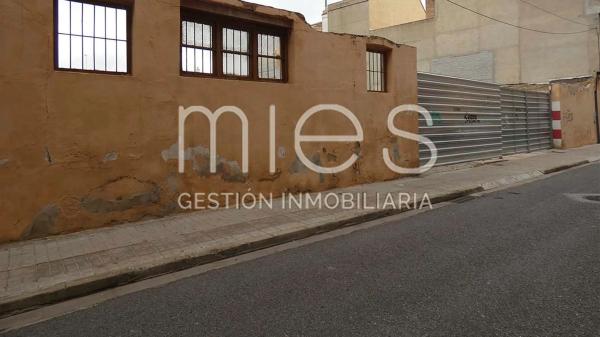 Terreno en calle Carme s/n photo 4