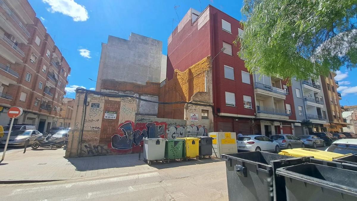 Land for sale in Benetuser, Valencia photo 4