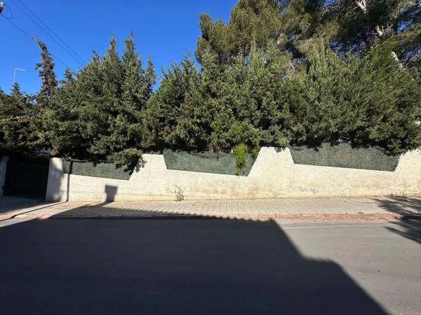Terreno en calle de l'Almirall Cervera, 12 photo 1