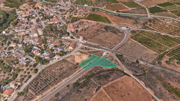 Terreno en via Pista photo 2
