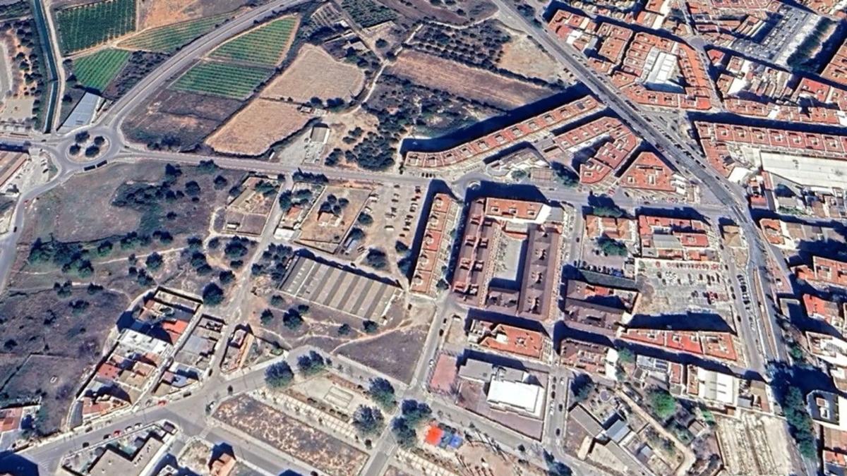 Terreno en venta en Picassent, Valencia photo 2