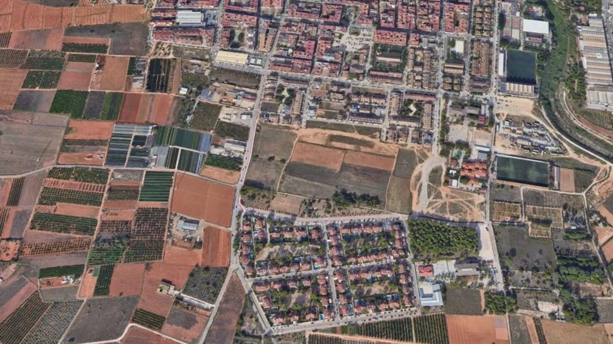 Terreno en venta en Paiporta, Valencia photo 2