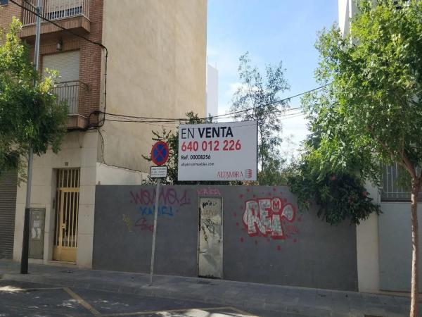 Terreno en Zona Calle Valencia - La Ermita photo 1
