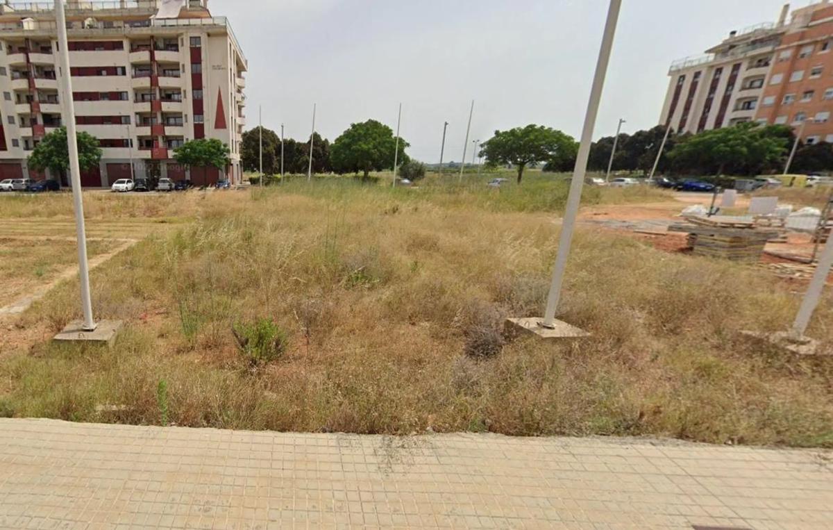 Terreno en venta en Silla, Valencia photo 4